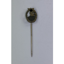 16 MM Miniatur Hilfskreuzer Kriegsabzeichen