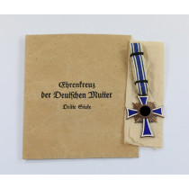 Mutterkreuz in Bronze, in Verleihungstüte Mittweidaer Matallwarenfabrik Rudolf Wächtler & Lange