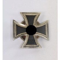  Eisernes Kreuz 1. Klasse 1939, an Schraubscheibe, E.F. Wiedmann, Hilfslienen Variante (!)