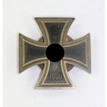  Eisernes Kreuz 1. Klasse 1939, Hst. L59 X Punze, an Schraubscheibe (Alois Rettenmaier, Schwäbisch-Gmünd)