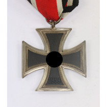  Eisernes Kreuz 2. Klasse 1939, Hst. 122 (J.J. Stahl, Straßburg)