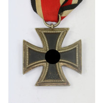  Eisernes Kreuz 2. Klasse 1939,Hst. 24 (Arbeitsgemeinschaft der Hanauer Plakettenhersteller, Hanau)