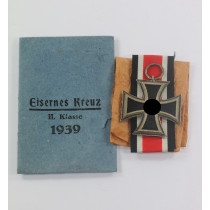 Eisernes Kreuz 2. Klasse 1939, in kleiner Verleihungstüte Paul Meybauer Berlin SW68