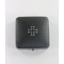 Etui Eisernes Kreuz 1. Klasse 1939, gewölbter Deckel