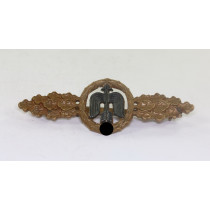  Frontflugspange für Jäger in Bronze, Buntmetall
