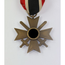 Kriegsverdienstkreuz 2. Klasse mit Schwertern, Hst. 100