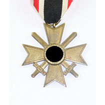  Kriegsverdienstkreuz 2. Klasse mit Schwertern, Hst. 5 (Hermann Wernstein, Jena-Lobstedt)