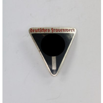  Abzeichen, Deutsches Frauenwerk Mitgliedsabzeichen, Hst. RZM M1/120 (Wilhelm Deumer, Lüdenscheid)