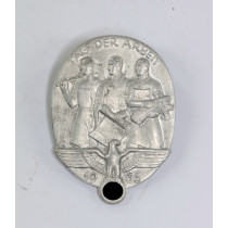 Abzeichen, Tag der Arbeit 1935, Hst. C. Balmberger Nürnberg (Aluminium)