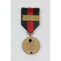Anschlußmedaille Sudetenland, mit Spange Pragerburg (Künstlersignatur H.C.)