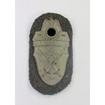 Demjanskschild auf Luftwaffenstoff (!), Typ 4.2