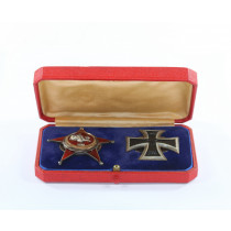 Eisernes Halbmond (Stern von Gallipoli), Hst. Godet, an Scheibe und Mutter + Eisernes Kreuz 1. Klasse 1914, Hst. Godet, an Scheibe und Mutter, im Etui Godet