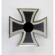Eisernes Kreuz 1. Klasse 1939, Hst. 15 (Friedrich Orth, Wien), magnetisch
