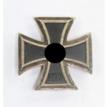 Eisernes Kreuz 1. Klasse 1939, Hst. 1 (Deschler & Sohn, München)