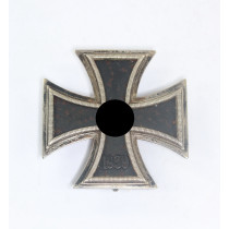 Eisernes Kreuz 1. Klasse 1939, Hst. 20 und L/52 Doppelpunze (!), (Fritz Zimmermann, Pforzheim)