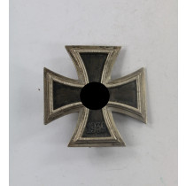  Eisernes Kreuz 1. Klasse 1939, Hst. 26 (B.H. Mayer, Pforzheim)