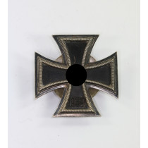 Eisernes Kreuz 1. Klasse 1939, Hst. L/11, an Schraubscheibe