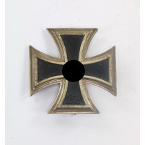 Eisernes Kreuz 1. Klasse 1939, Hst. L/12 auf der Nadel (!)