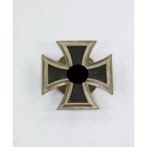 Eisernes Kreuz 1. Klasse 1939, Hst. L/13, an Schraubscheibe