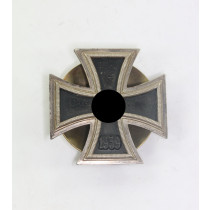 Eisernes Kreuz 1. Klasse 1939, Hst. L/18, an Schraubscheibe