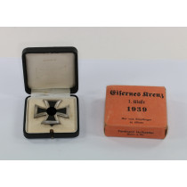 Eisernes Kreuz 1. Klasse 1939, Hst. L/19, im Etui mit Umkarton