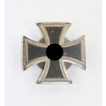 Eisernes Kreuz 1. Klasse 1939, Hst. L/52, an Schraubscheibe