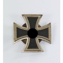 Eisernes Kreuz 1. Klasse 1939, Hst. L/52, an Schraubscheibe