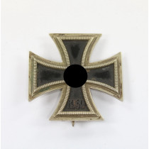  Eisernes Kreuz 1. Klasse 1939, Hst. L59 Rune und F