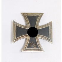 Eisernes Kreuz 1. Klasse 1939, Rudolf Souval, Wien, nicht magnetisch (!)