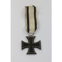  Eisernes Kreuz 2. Klasse 1914, Hst. SW, an Nichtkämpferband (!)