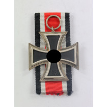 Eisernes Kreuz 2. Klasse 1939, C.E. Juncker, Crunch Bead Frame