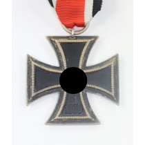 Eisernes Kreuz 2. Klasse 1939, Hst. 137 (J.H. Werner, Berlin)