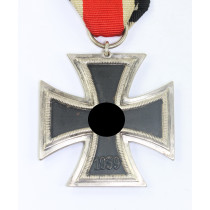 Eisernes Kreuz 2. Klasse 1939, Hst. 1 (Deschler & Sohn, München)