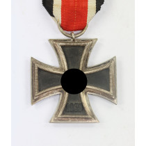 Eisernes Kreuz 2. Klasse 1939, Hst. 23 (Arbeitsgemeinschaft für Heeresbedarf in der Graveur & Ziselierinnung, Berlin)