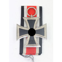 Eisernes Kreuz 2. Klasse 1939, Hst. 23 (Arbeitsgemeinschaft für Heeresbedarf in der Graveur & Ziselierinnung, Berlin)