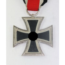 Eisernes Kreuz 2. Klasse 1939, Hst. 23 (Arbeitsgemeinschaft für Heeresbedarf in der Graveur & Ziselierinnung, Berlin)