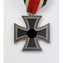  Eisernes Kreuz 2. Klasse 1939, Hst. 24 (Arbeitsgemeinschaft der Hanauer Plakettenhersteller, Hanau)