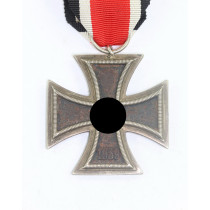 Eisernes Kreuz 2. Klasse 1939, Hst. 25 (Arbeitsgemeinschaft der Graveur-, Gold- und Silberschmiedeinnungen, Hanau am Main)