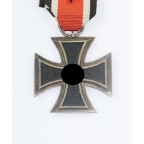 Eisernes Kreuz 2. Klasse 1939, Hst. 25 (Arbeitsgemeinschaft der Graveur-, Gold- und Silberschmiedeinnungen, Hanau am Main)