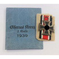Eisernes Kreuz 2. Klasse 1939, Hst. 65, in Verleihungstüte  Klein & Quenzer A.G. Oberstein