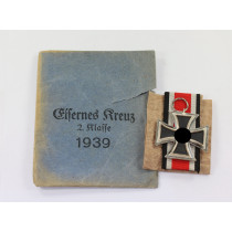 Eisernes Kreuz 2. Klasse 1939, in Verleihungstüte Walter & Henlein Gablonz a.N.