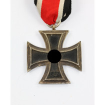  Eisernes Kreuz 2. Klasse 1939, Juncker, -Wide Frame- Zink Kern (!)