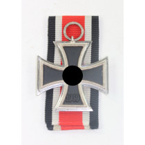 Eisernes Kreuz 2. Klasse 1939, Paulmann & Crone, Lüdenscheid, magnetisch (!)