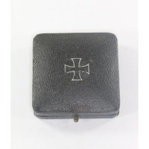  Etui Eisernes Kreuz 1. Klasse 1939, gewölbter Deckel