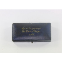 Etui für eine Frontflugspange für Kampfflieger gold