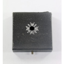  Etui Kriegsverdienstkreuz 1. Klasse mit Schwertern, mit Hakenkreuz