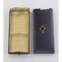 Etui Mutterkreuz in Gold, A. Rettenmaier Schwäb. Gmünd.