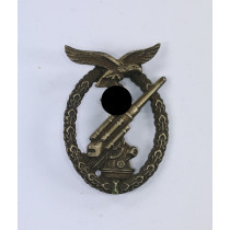 Flak Kampfabzeichen der Luftwaffe, Hst. C.E. Juncker