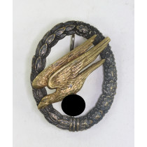 Frühes Fallschirmschützenabzeichen der Luftwaffe, Hst. C.E. Juncker Berlin S.W. (J.1)