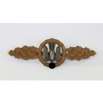 Frontflugspange für Kampfflieger in Bronze